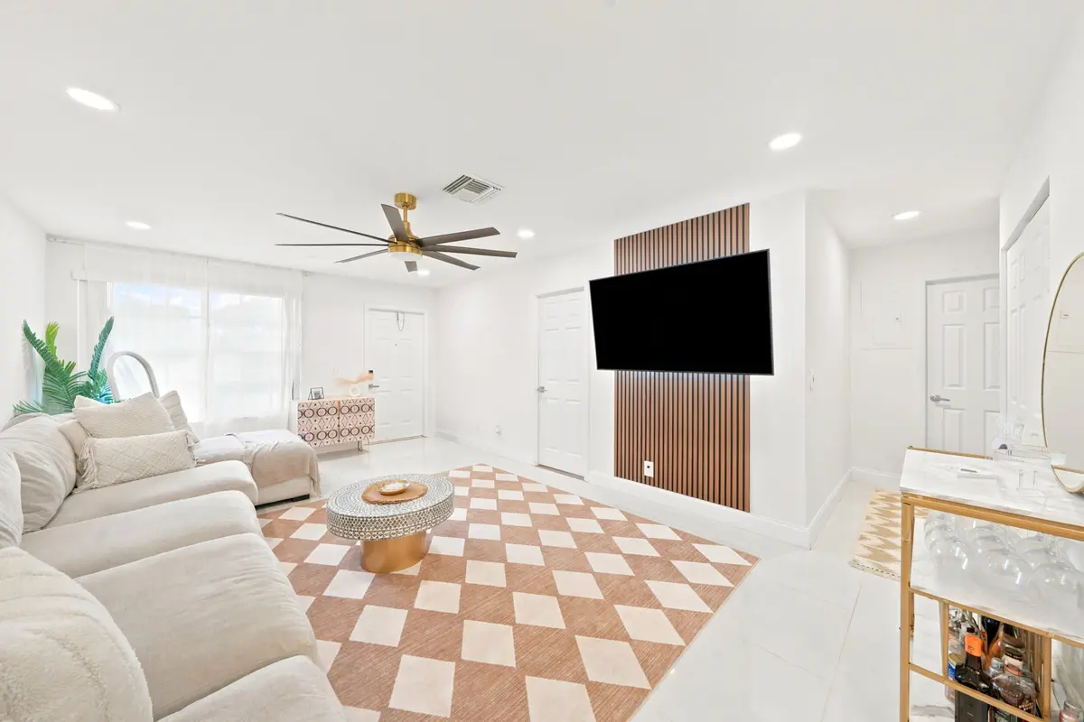 3_014 at 8026 SW 20TH Court, Davie