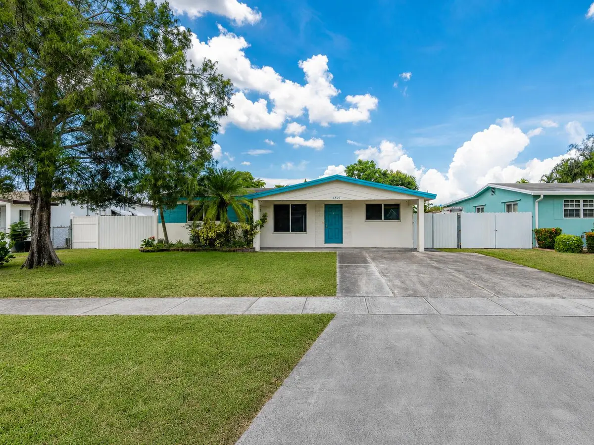 4521 SW 42ND Terrace, Dania Beach, FL – photo 3