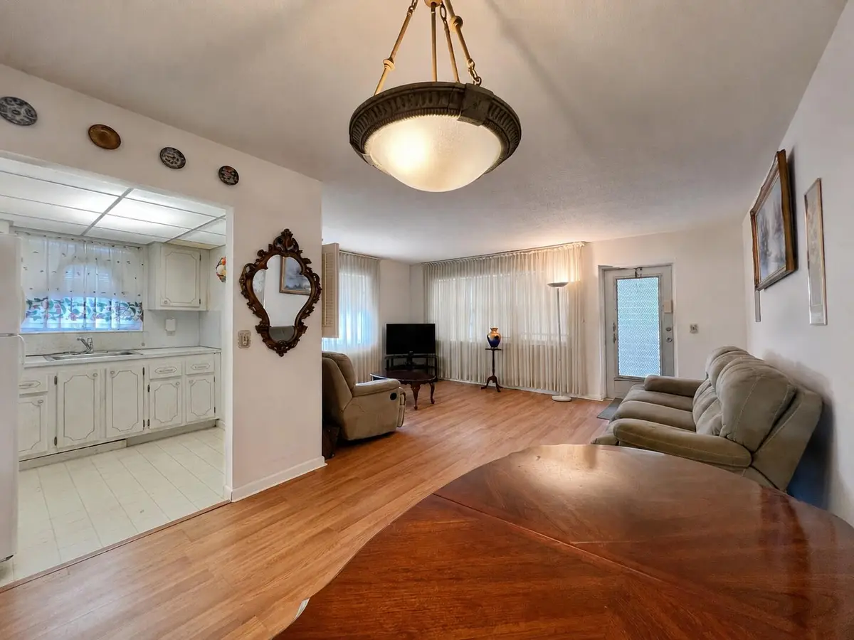 Dining to Living at 229 Dorchester J, West Palm Beach