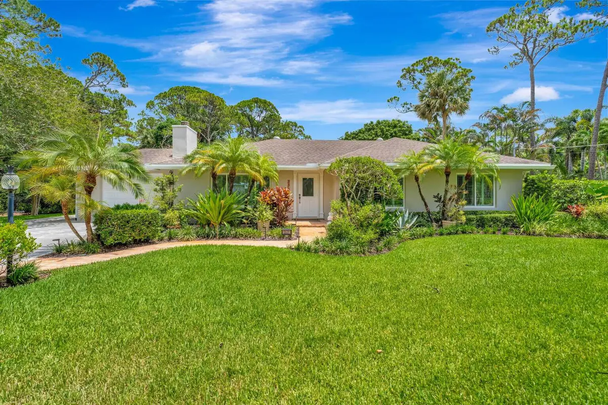 002_Epifano.2 at 5531 HIBISCUS Road, Jupiter