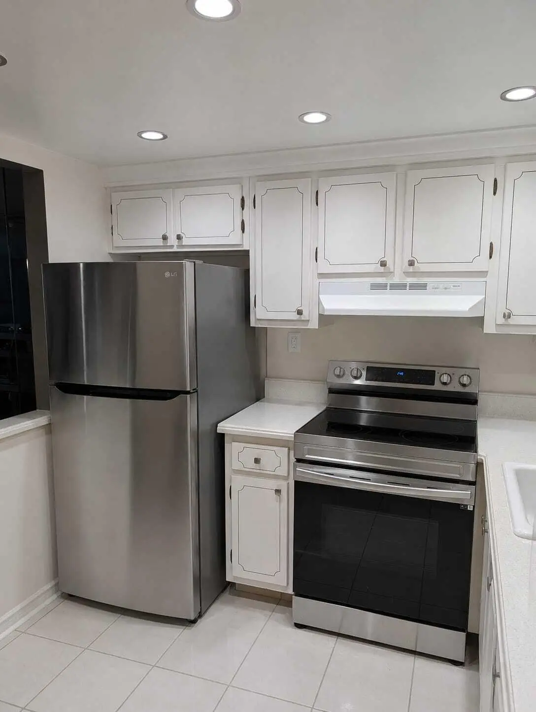 Kitchen at 9233 SW 8TH Street 218, Boca Raton