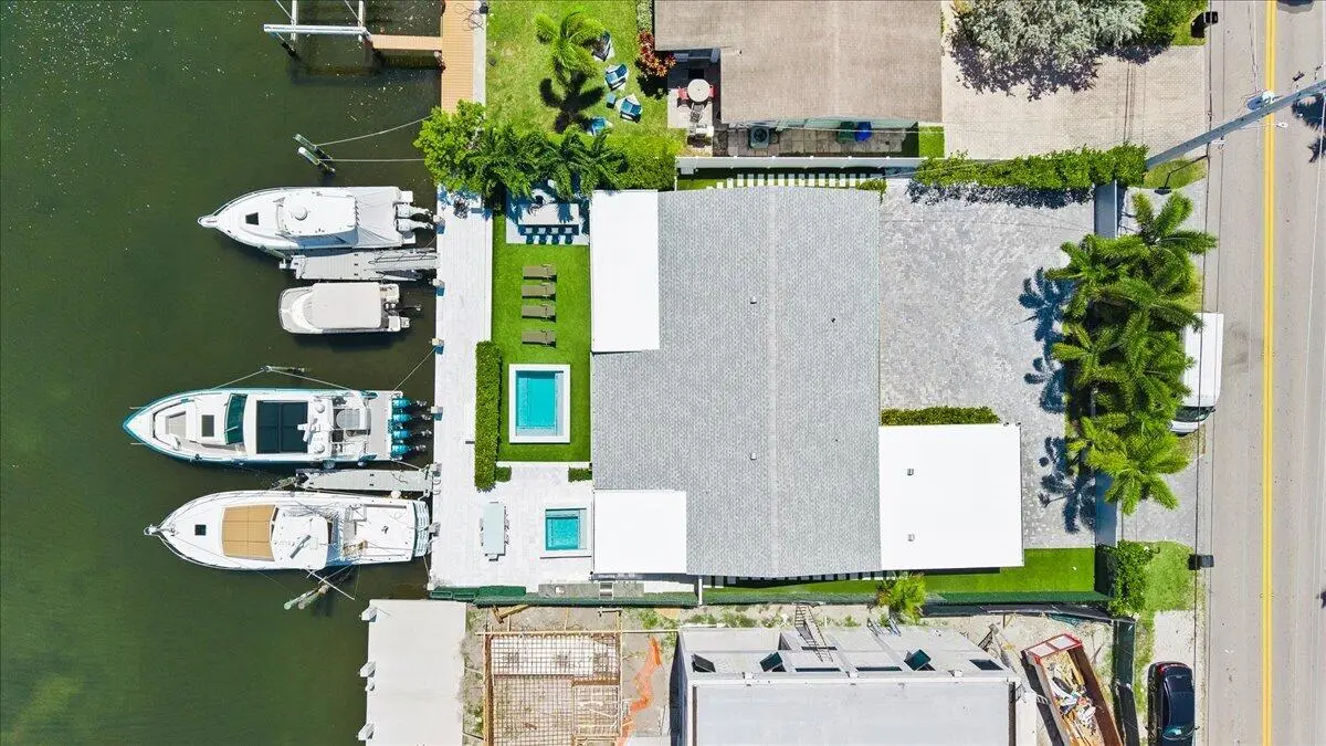 46-DJI_20260827140106_0980_D at 1322 CORDOVA Road, Fort Lauderdale
