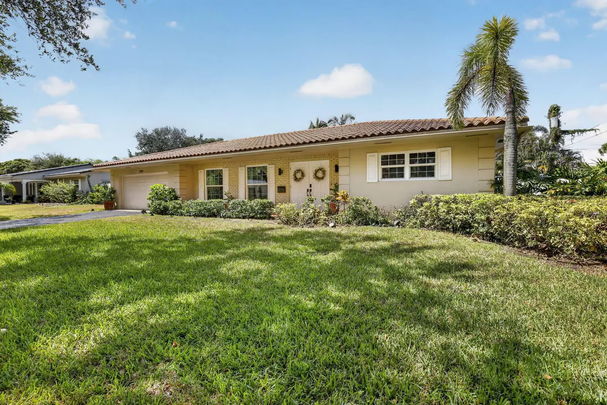 2-web-or-mls-_A7A1427 at 7241 NW 5TH Court, Plantation