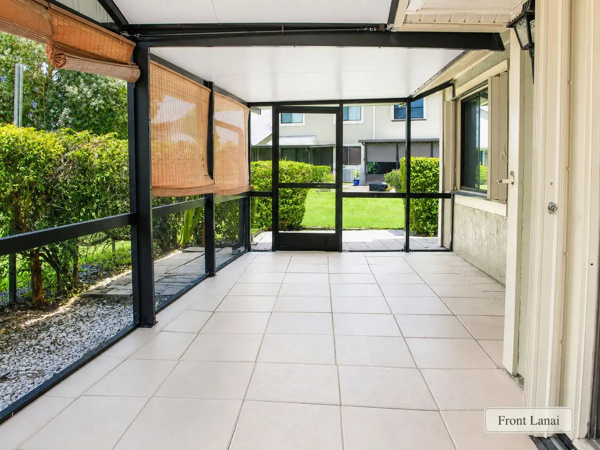 Front Lanai Colchester at 1417 SE COLCHESTER Circle, Port St. Lucie