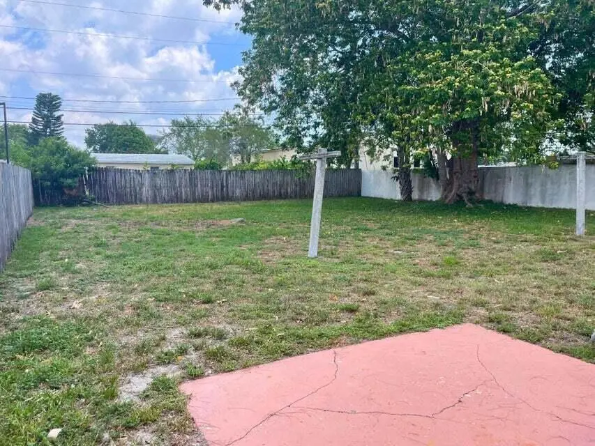 20260404010454609846000000-o at 243 SE 24th Avenue, Boynton Beach