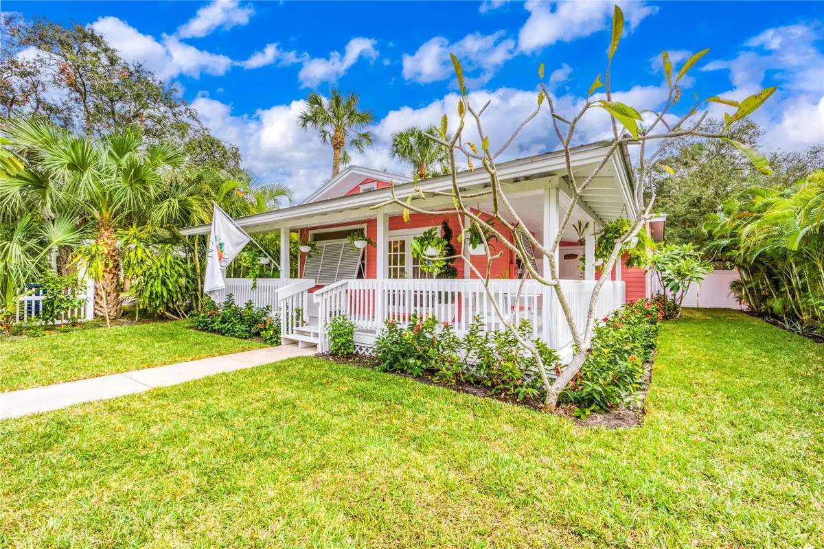 Photo 2 at 645 SW CLEVELAND Avenue, Stuart