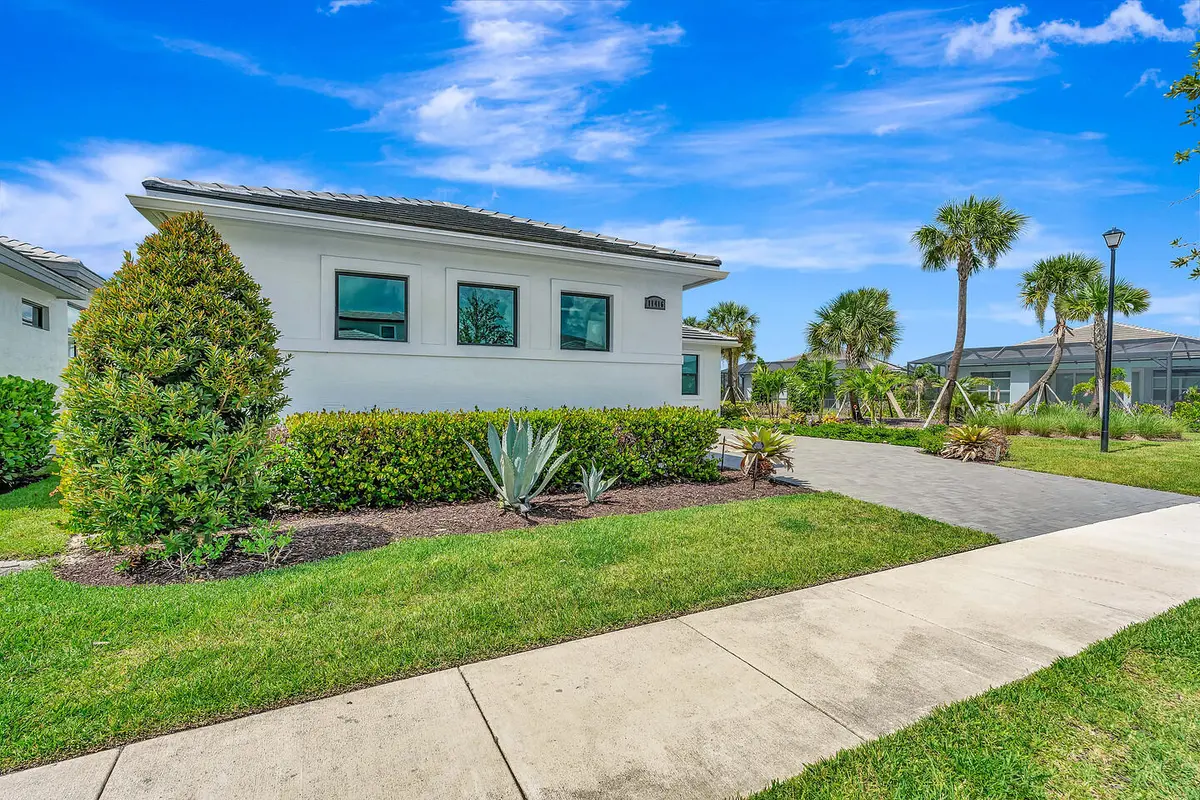 house-left at 11416 SW PIETRA Way, Port St. Lucie