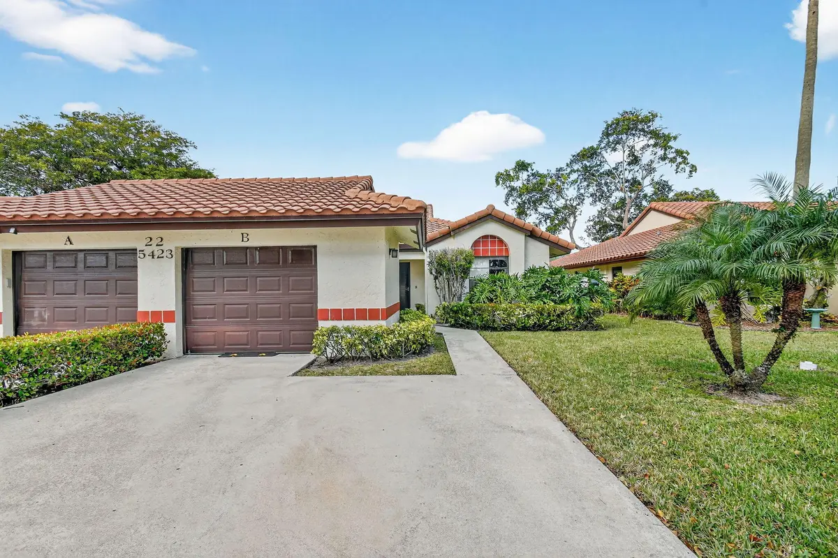 Front at 5423 Palm Springs Lane B, Boynton Beach