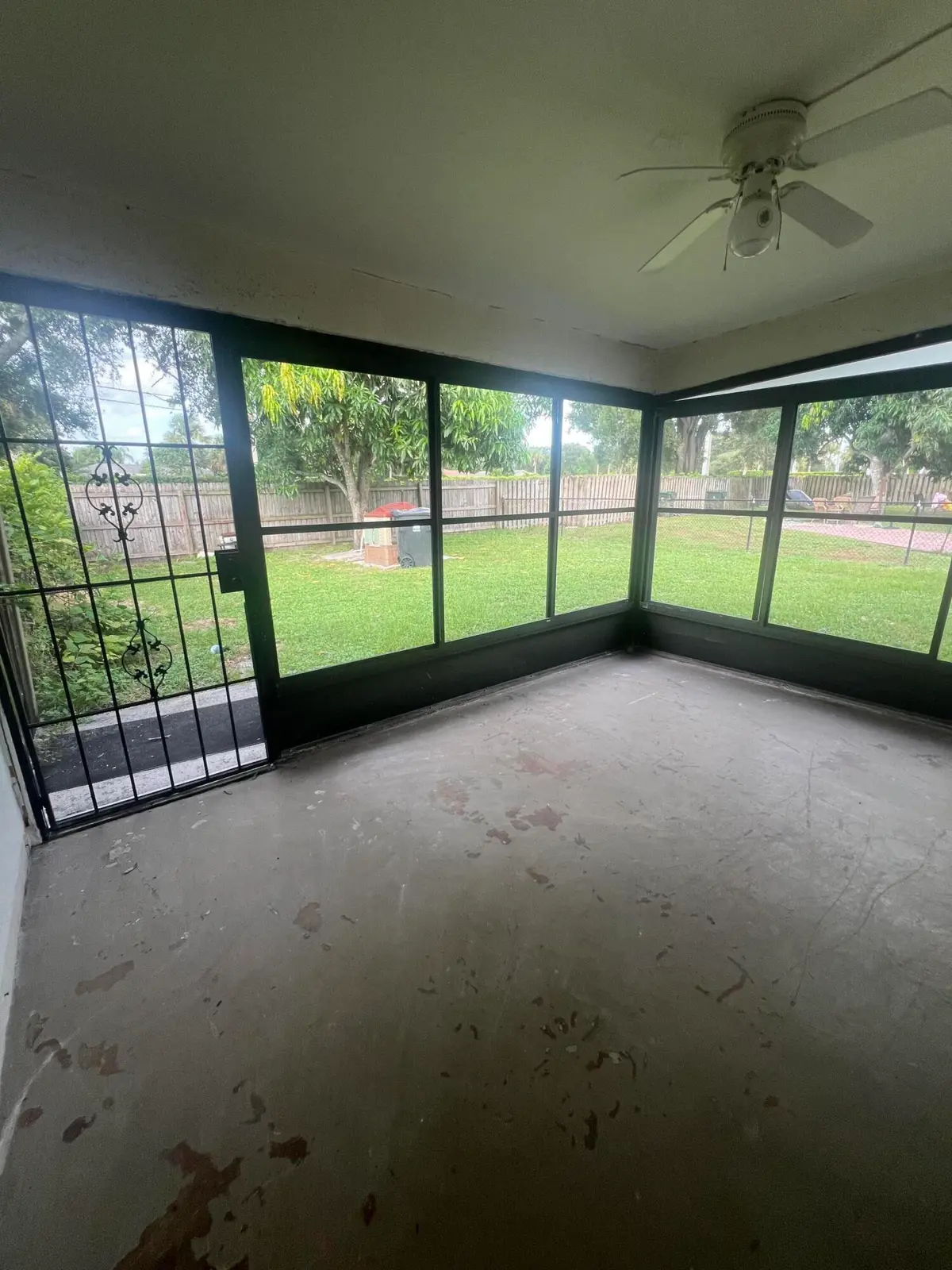 Screened Patio at 1348 Riverside Circle, Wellington