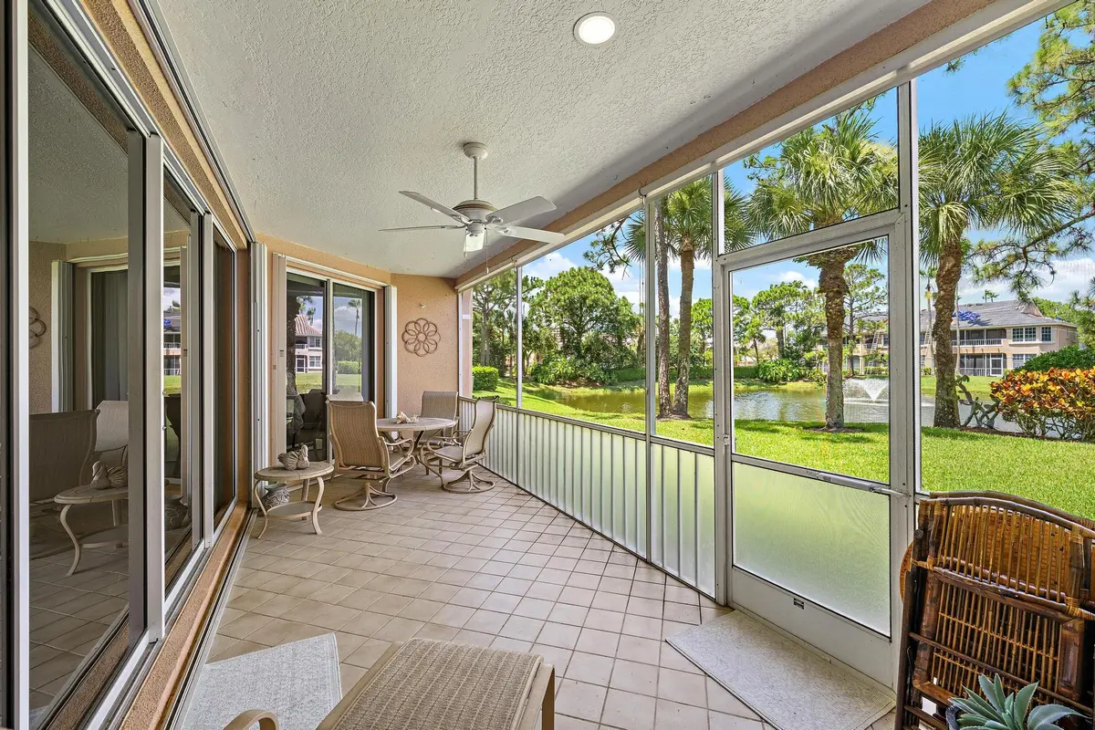 120 Legendary Cir-14 at 120 LEGENDARY Circle, Palm Beach Gardens