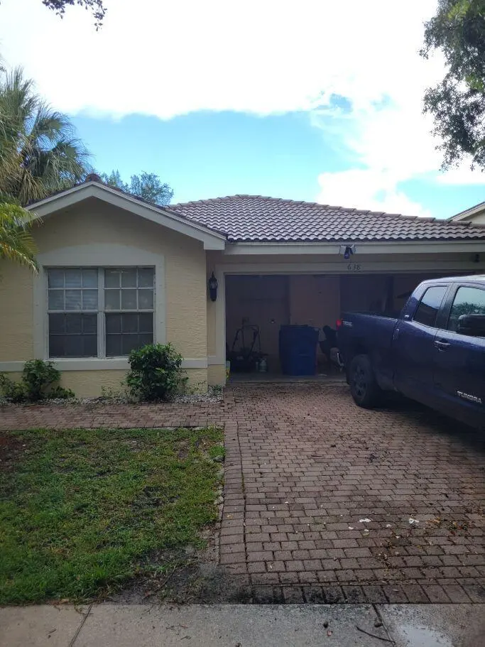 638 PEPPERGRASS RUN FRONT GARAGE - Copy at 638 PEPPERGRASS Run, Royal Palm Beach
