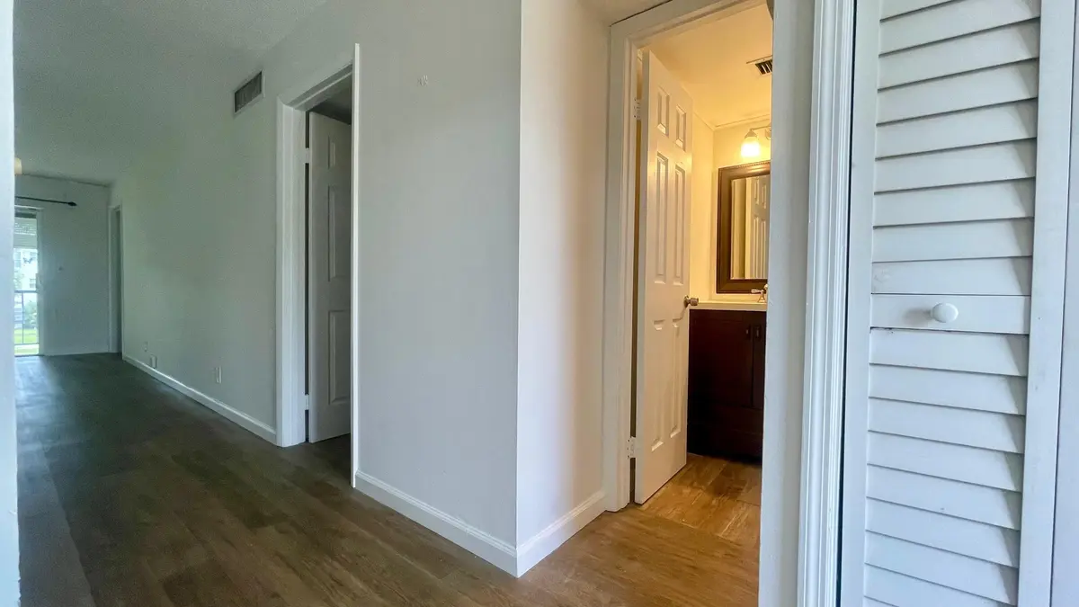 1801- Guest Bathroom- Living at 1801 NW 75TH Avenue 211, Plantation