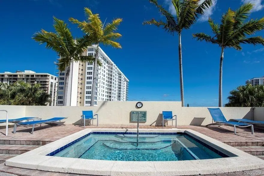 TIDES SPA at 3020 NE 32nd Avenue 910, Fort Lauderdale