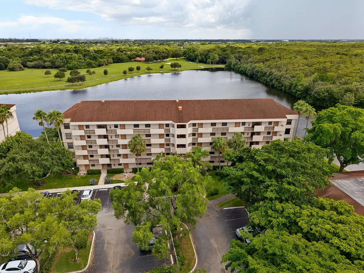 o'dor-2 at 2768 Carambola Circle 506, Coconut Creek