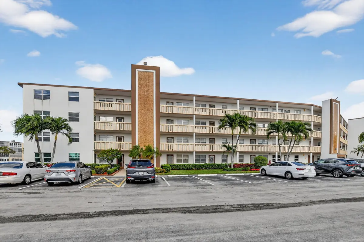 Guildford C at 1041 Guilford C, Boca Raton