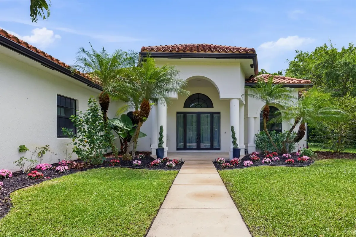 59-2059 at 8717 ESTATE Drive, West Palm Beach