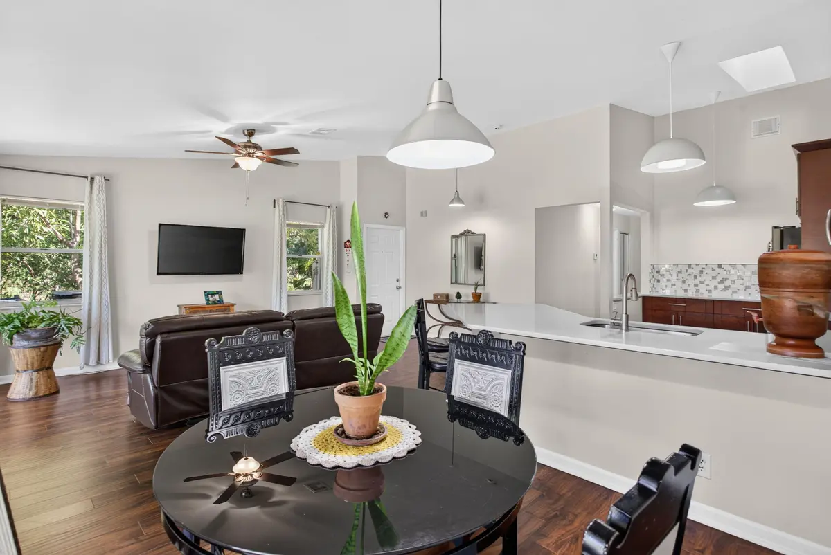 17-web-or-mls-2007-7616 at 2007 DISCOVERY Circle, Deerfield Beach