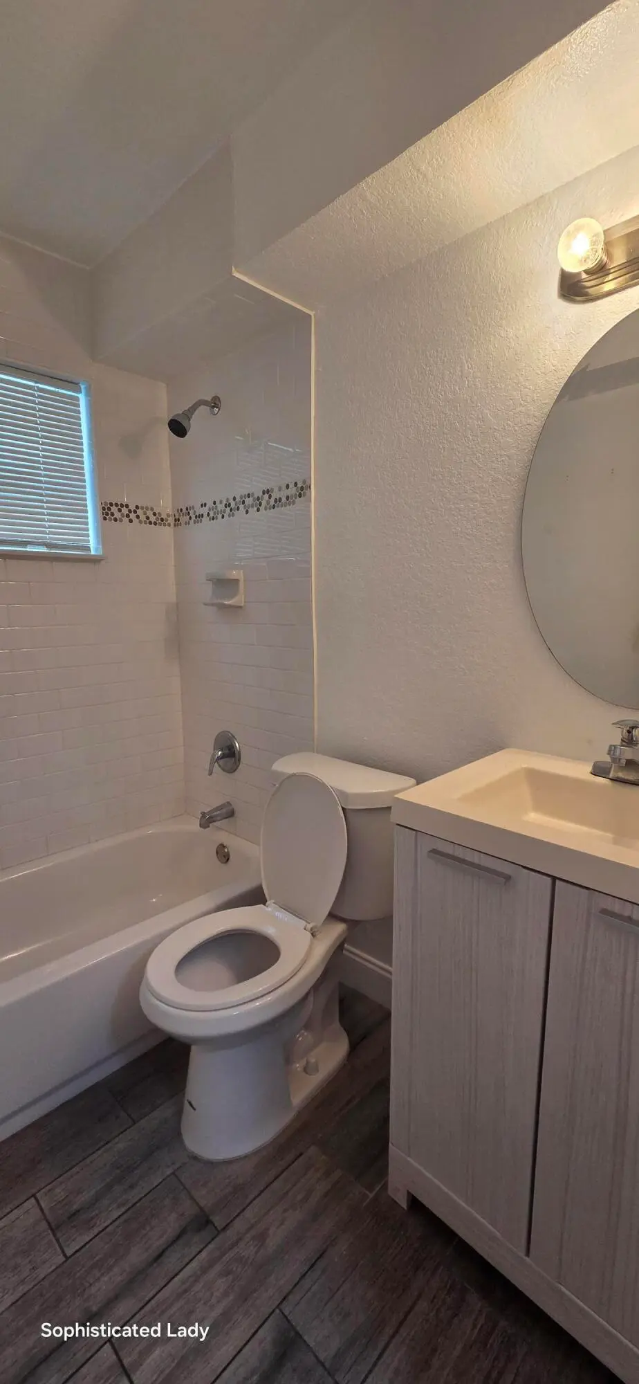 Full Bath at 633 11TH Street, West Palm Beach