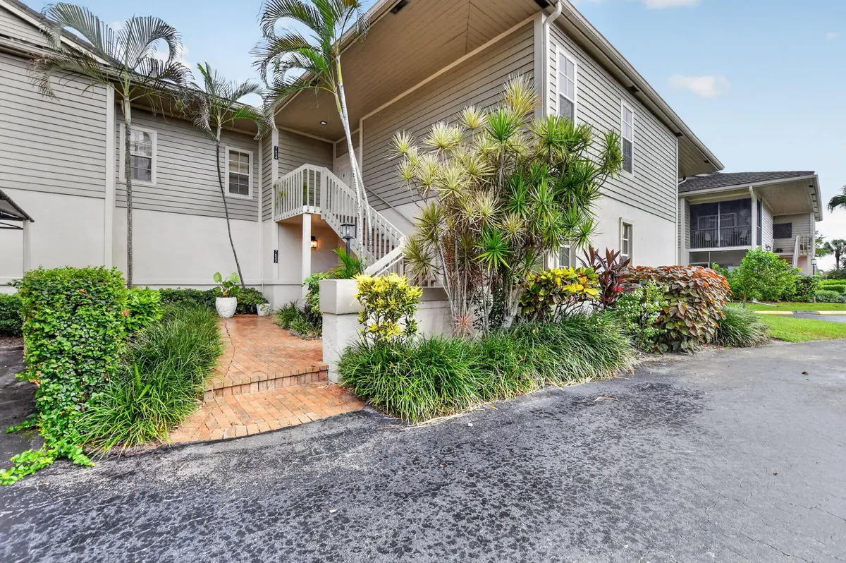 7622 Elm Ridge Drive, Boca Raton at 7622 Elm Ridge Drive, Boca Raton
