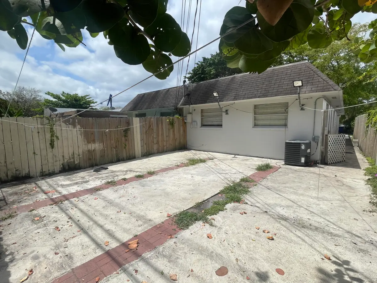 IMG_5601 at 1314-1316 NW 8TH Avenue, Fort Lauderdale