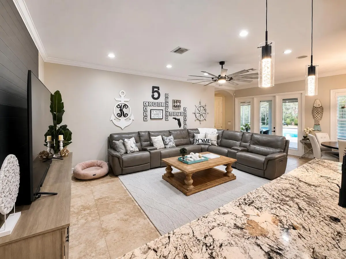 25074225-6E0A-4DAD-80BF-BC841F433BA4 at 10520 SW FIDDLERS Way, Palm City