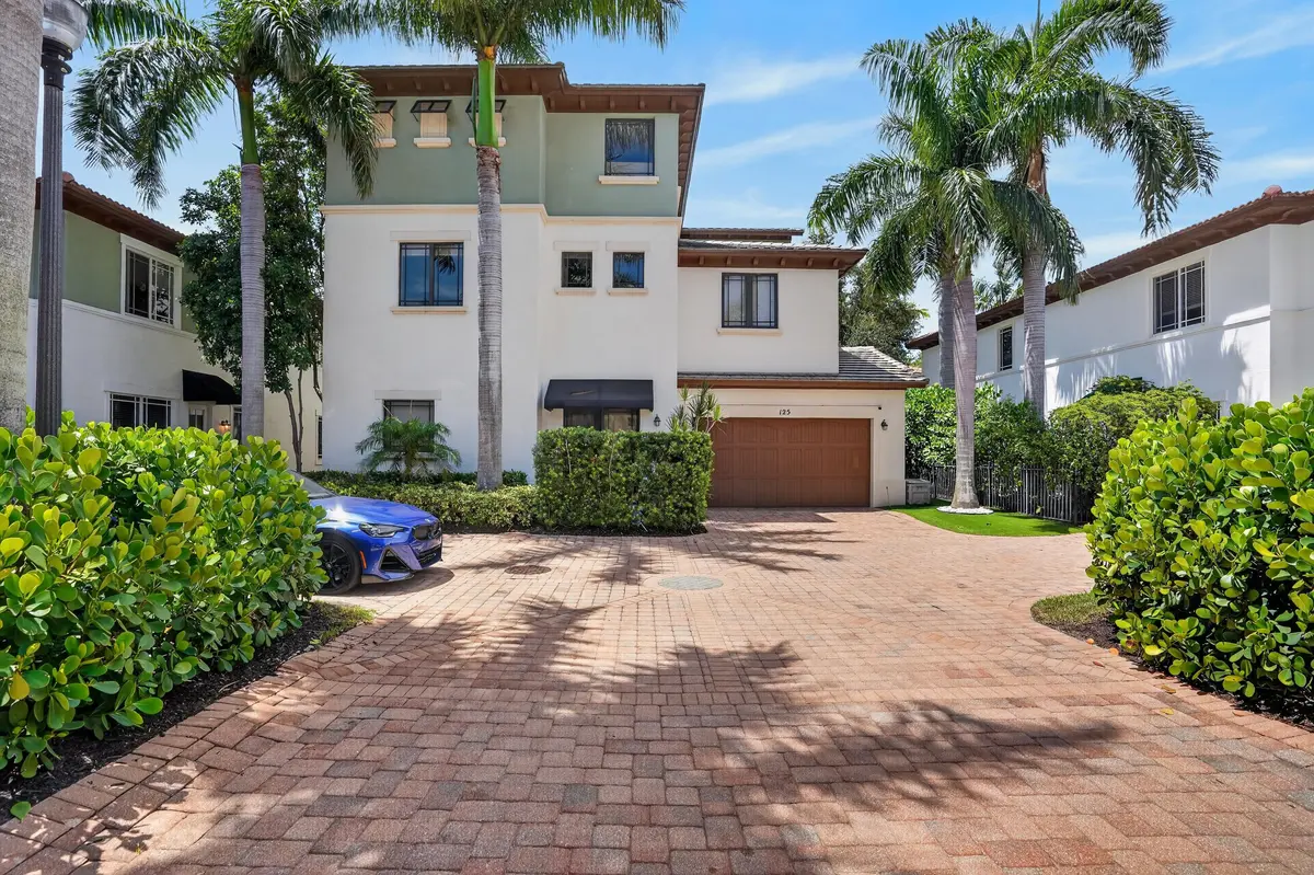DSC07927 at 125 NW GARDENER Street, Boca Raton