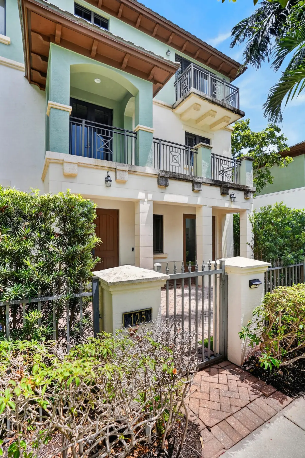 DSC07945 at 125 NW GARDENER Street, Boca Raton