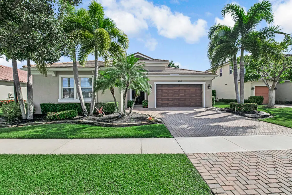 2318 Bellarosa Circle, Royal Palm Beach, FL – photo 2