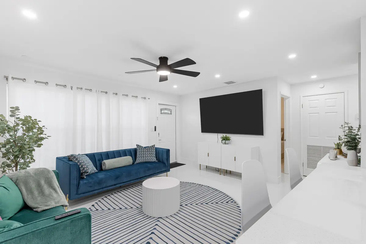 6F9A5772 at 1621 NE 1ST Avenue, Pompano Beach