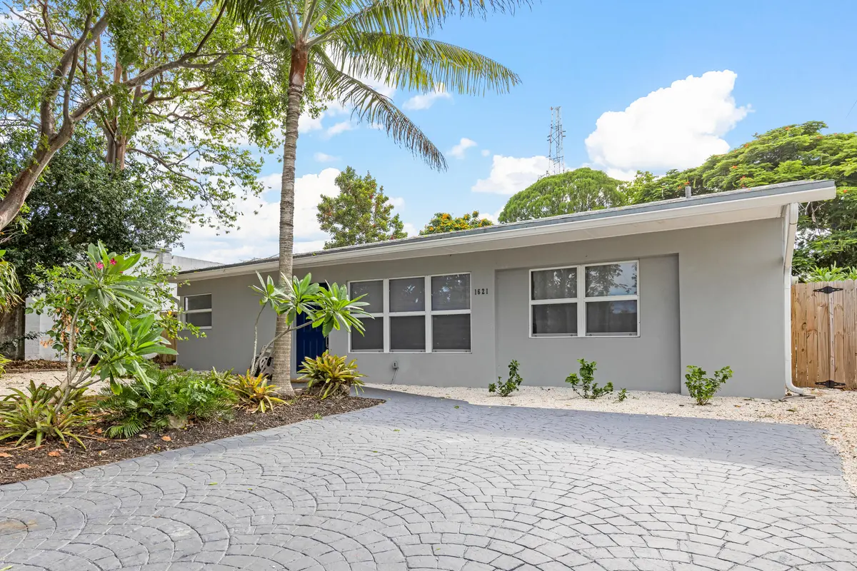 6F9A5902 at 1621 NE 1ST Avenue, Pompano Beach