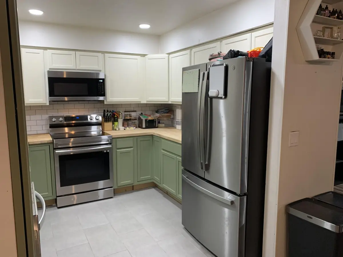 Kitchen at 3484 Sunrise Boulevard, Fort Pierce