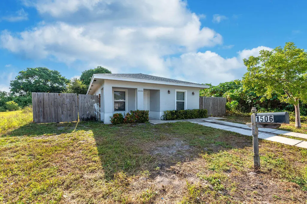 1506SJStreet.LakeWorth-29 at 1506 S J Street, Lake Worth Beach