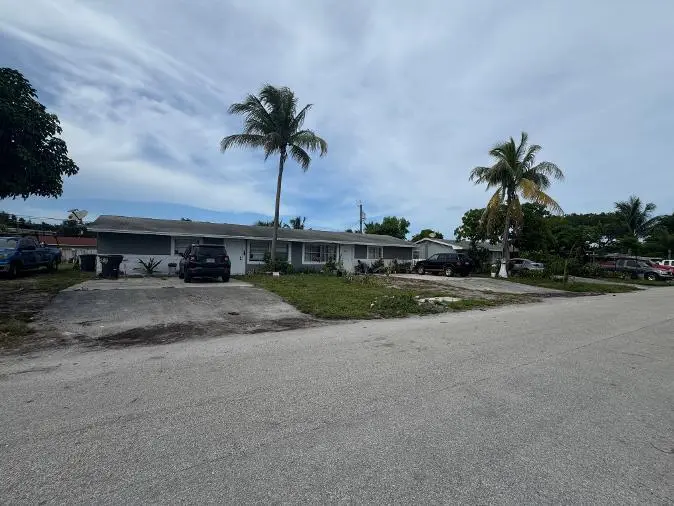 3141 49th Lane, Lake Worth Beach, FL – photo 1