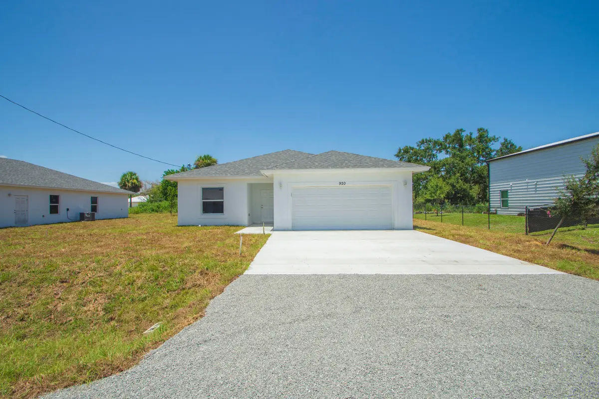 Image00002 at 926 7TH, Vero Beach