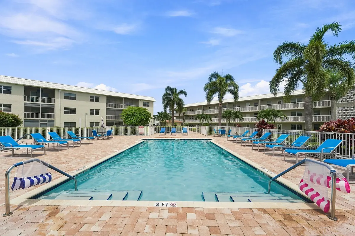 Pool at 9880 MARINA Boulevard 1510, Boca Raton