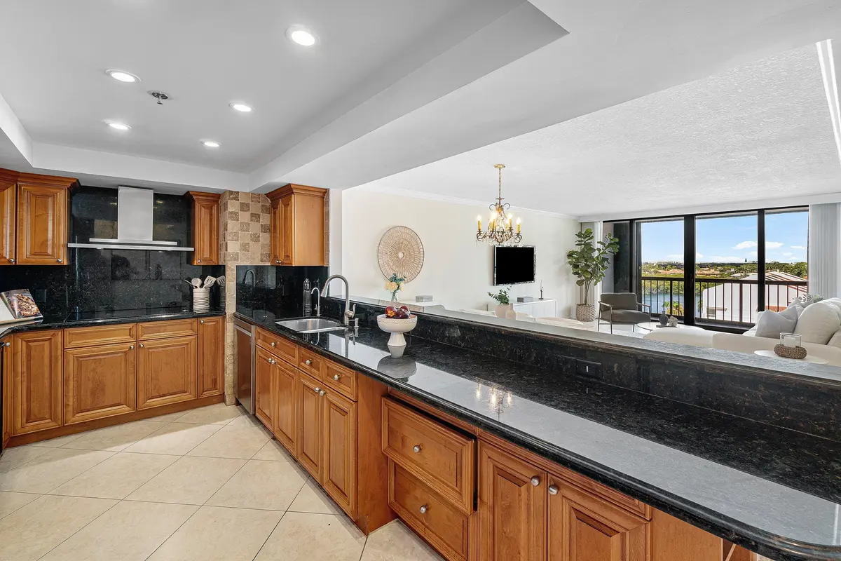 007-4748SouthOceanBoulevard-702-Highland at 4748 S Ocean Boulevard 702, Highland Beach