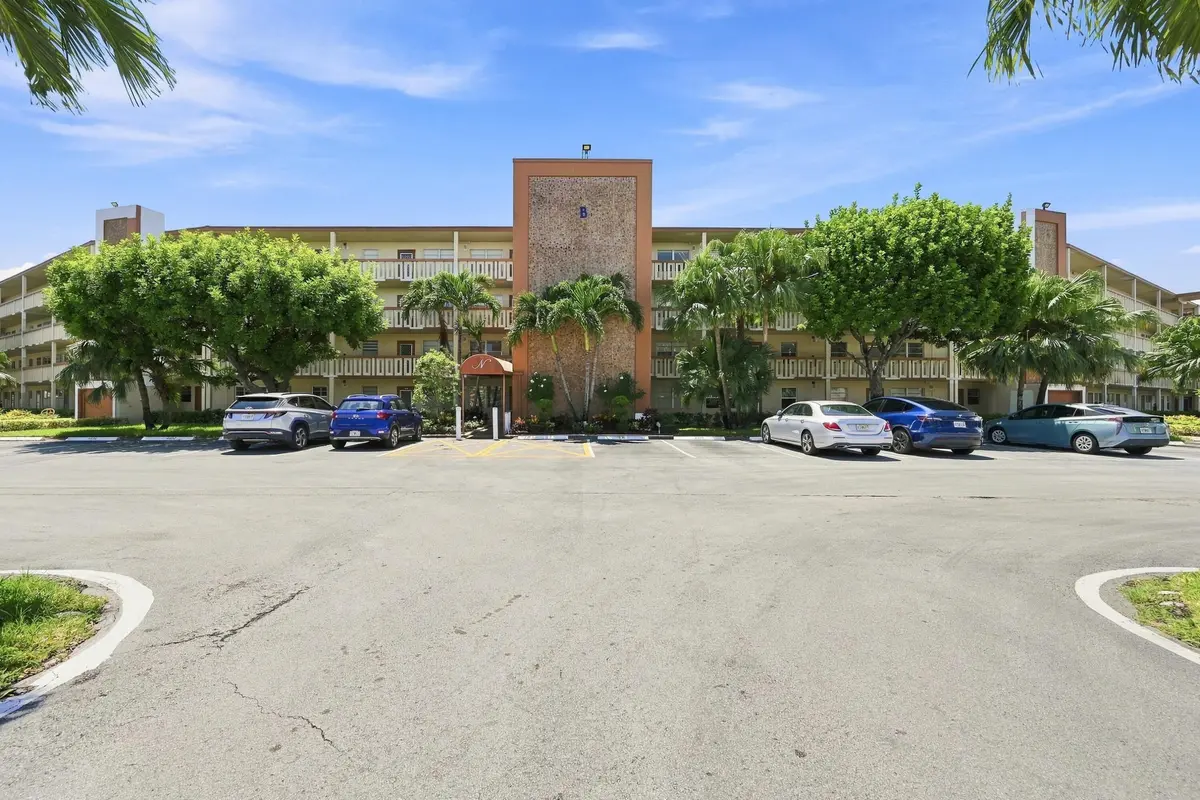 Front Exterior at 2035 NEWCASTLE B, Boca Raton