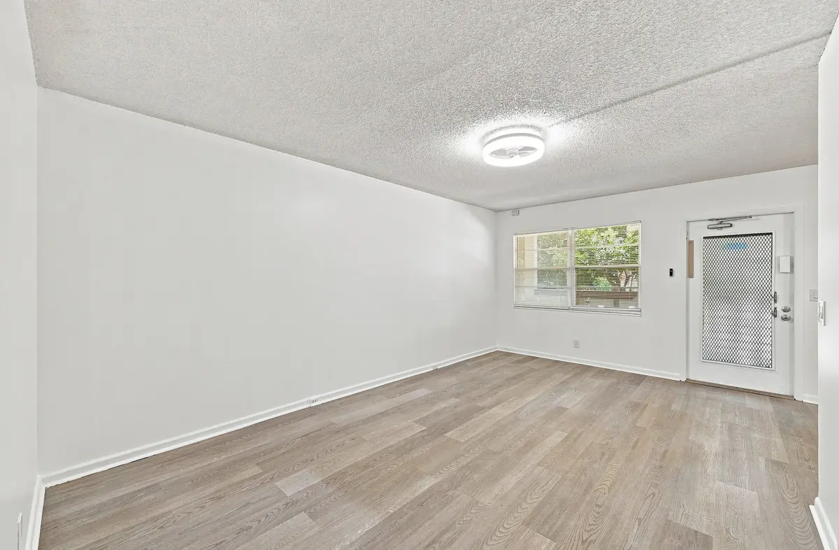 Living Area at 2035 NEWCASTLE B, Boca Raton