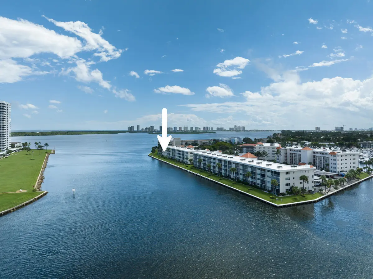 AERIAL at 28 Yacht Club Drive 109, North Palm Beach