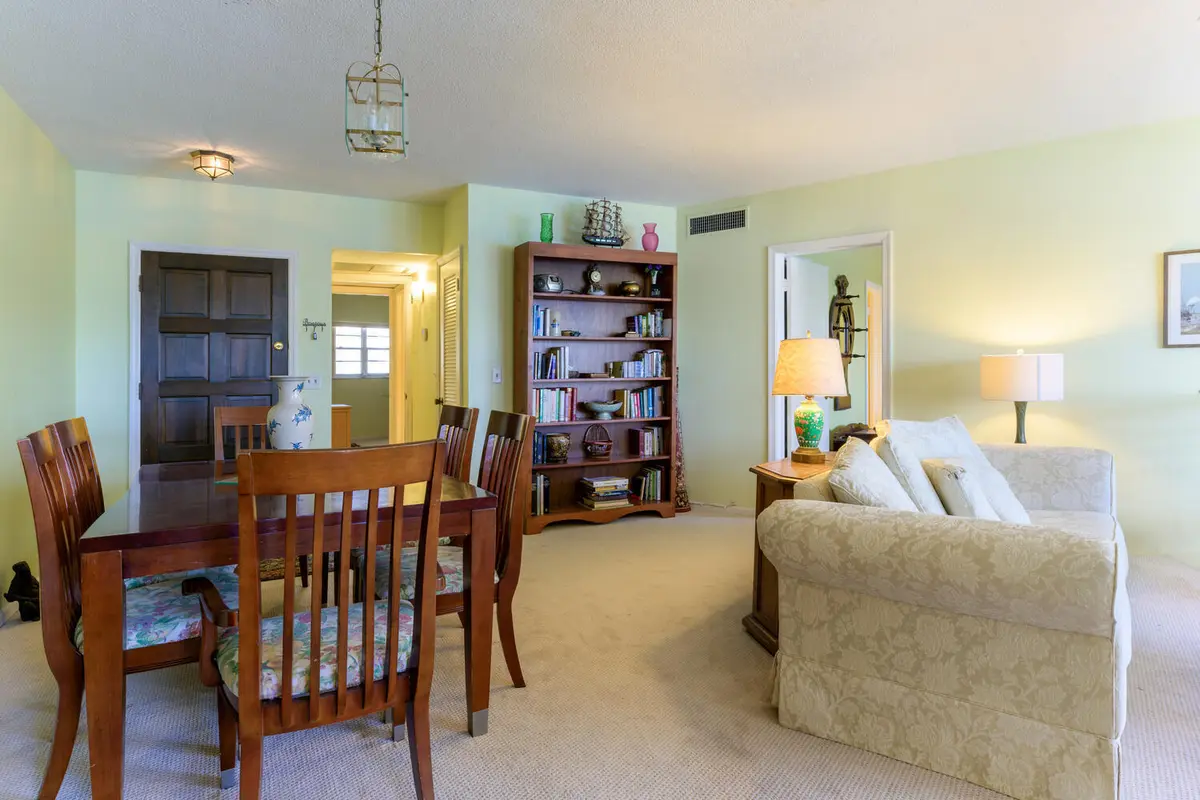DINING / FAMILY ROOM at 28 Yacht Club Drive 109, North Palm Beach