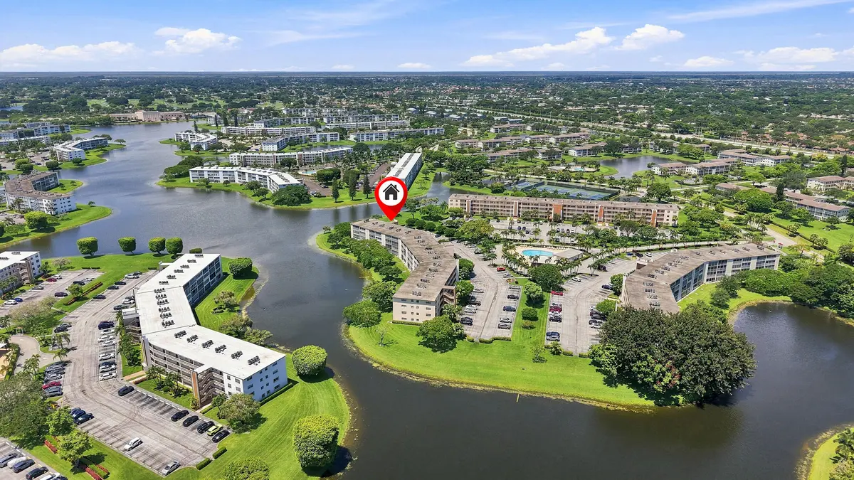 Aerial Neighborhood View at 2035 NEWCASTLE B, Boca Raton