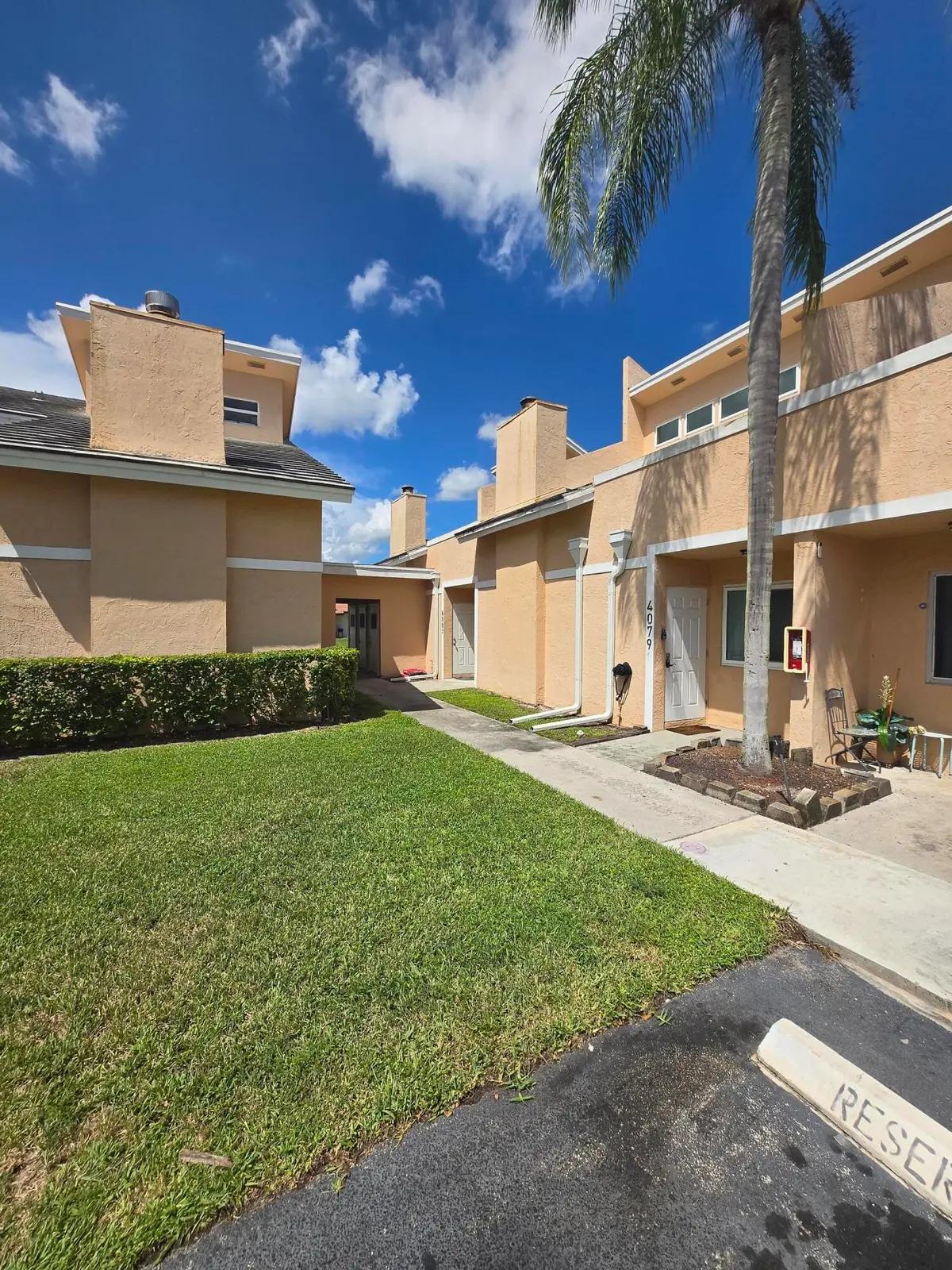 4083 CORAL SPRINGS Drive, Coral Springs, FL – photo 1