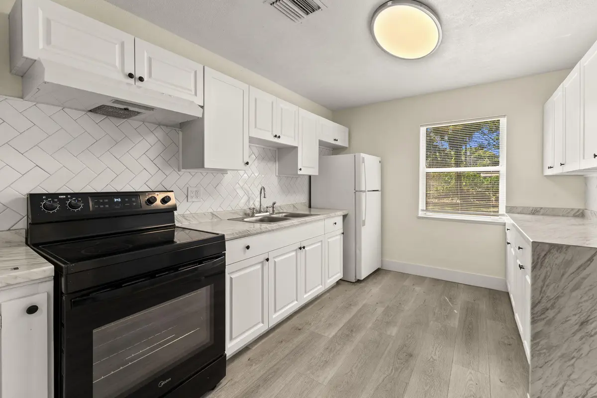 16-web-or-mls-DSC03859 at 205 N 21st Street, Fort Pierce