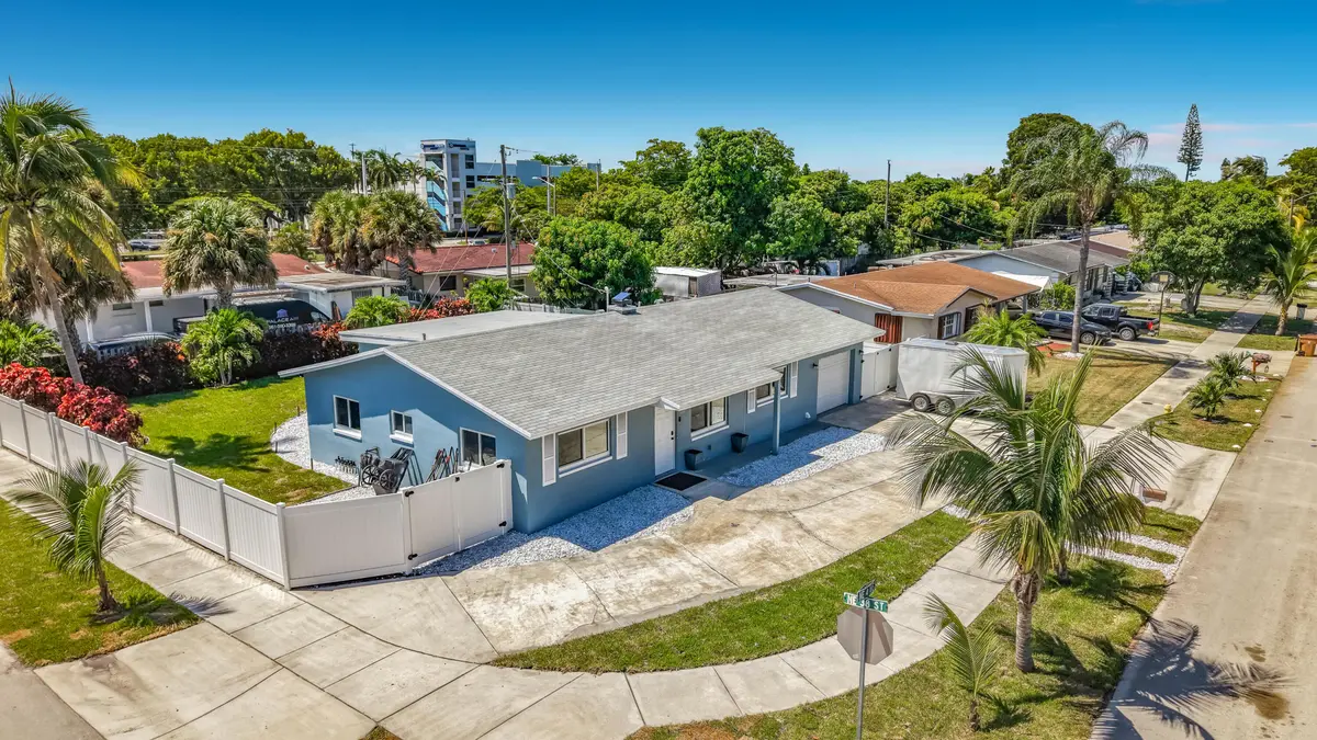 01_beyc6a9564b9ebce5 at 3801 NE 4th Avenue, Pompano Beach