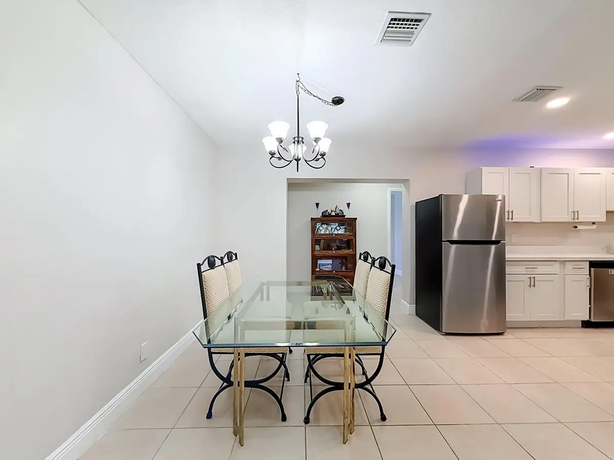 07_beyc6a9564cd9b6f1 at 3801 NE 4th Avenue, Pompano Beach