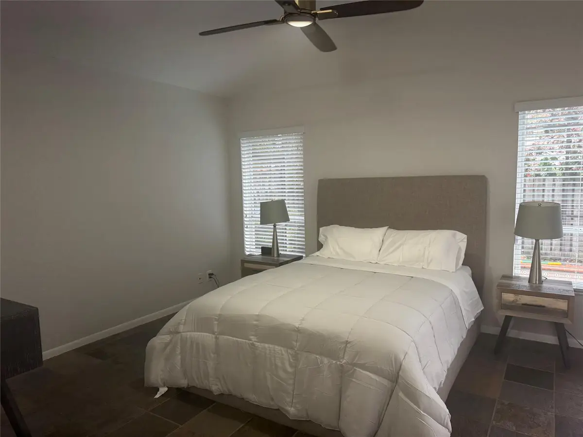 Photo 6 at 607 SW 15TH Street, Fort Lauderdale