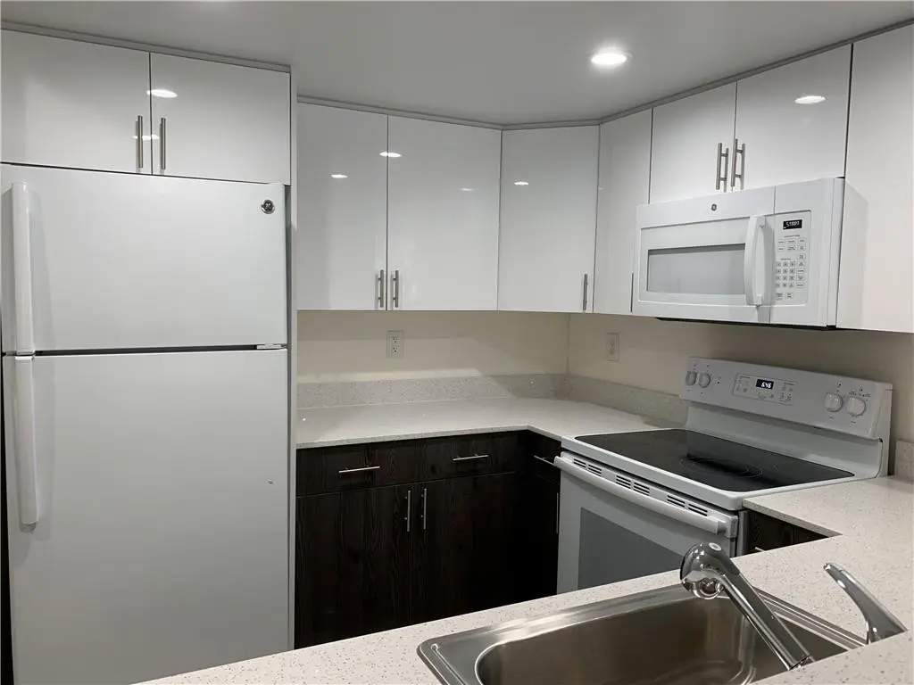 Photo 1 at 401 NW 34 Street 93-220, Pompano Beach