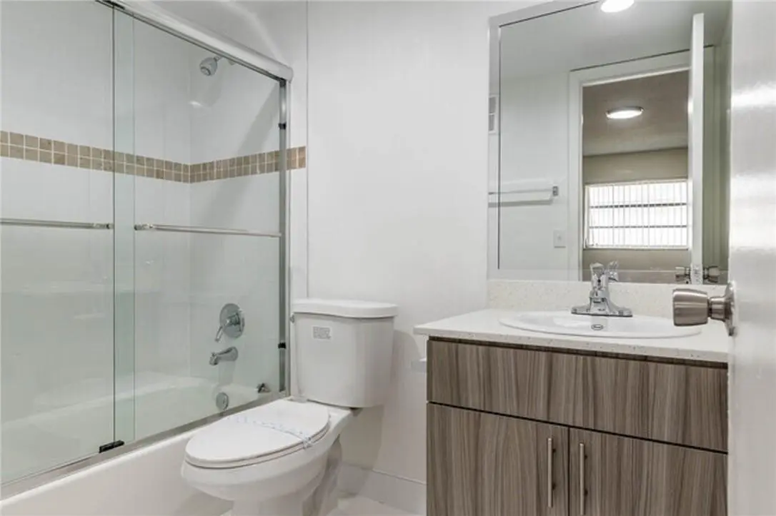 Photo 3 at 401 NW 34 Street 93-220, Pompano Beach