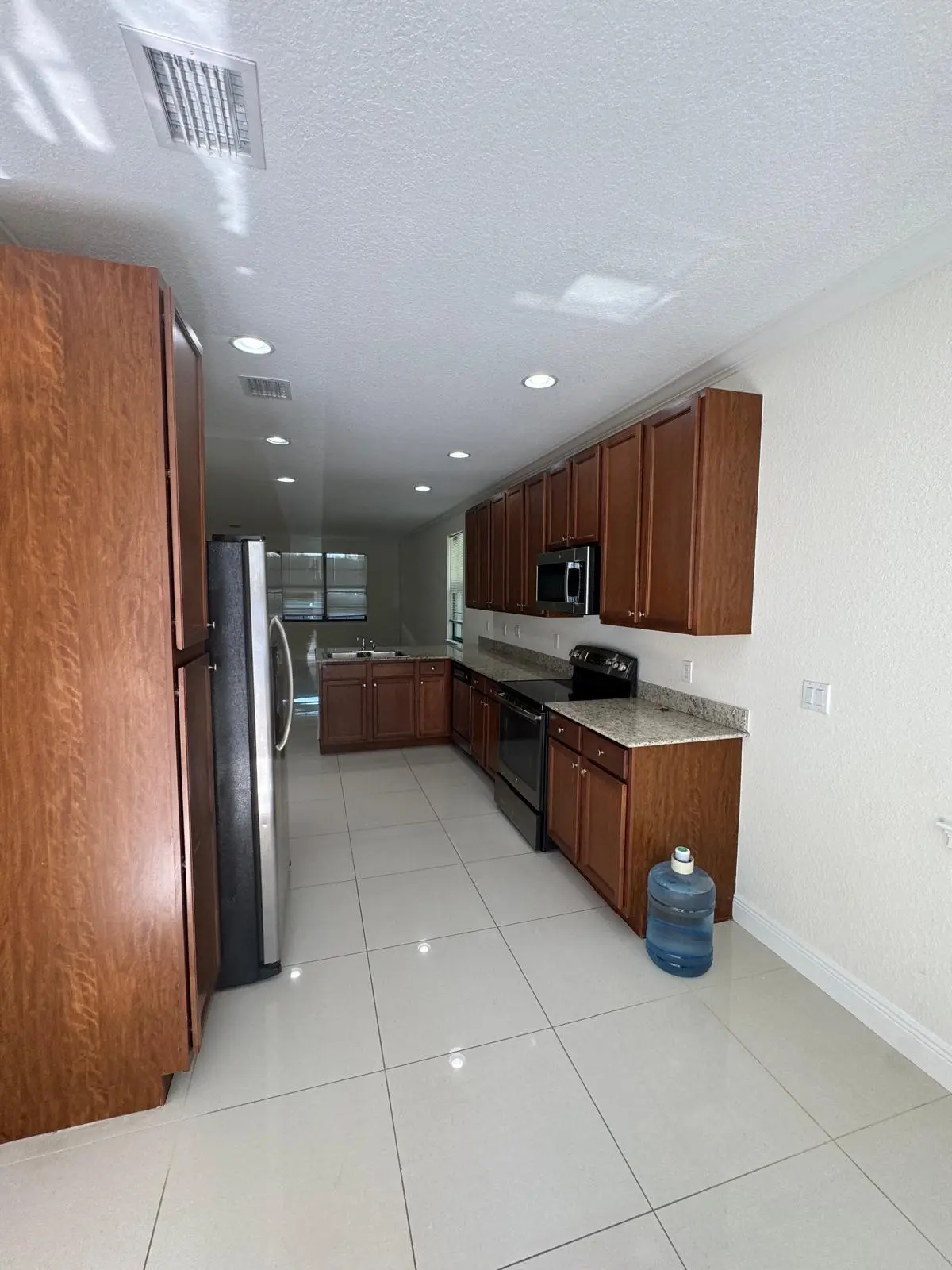 IMG-20250725-WA0092 at 2723 NE 14th Street 108, Pompano Beach
