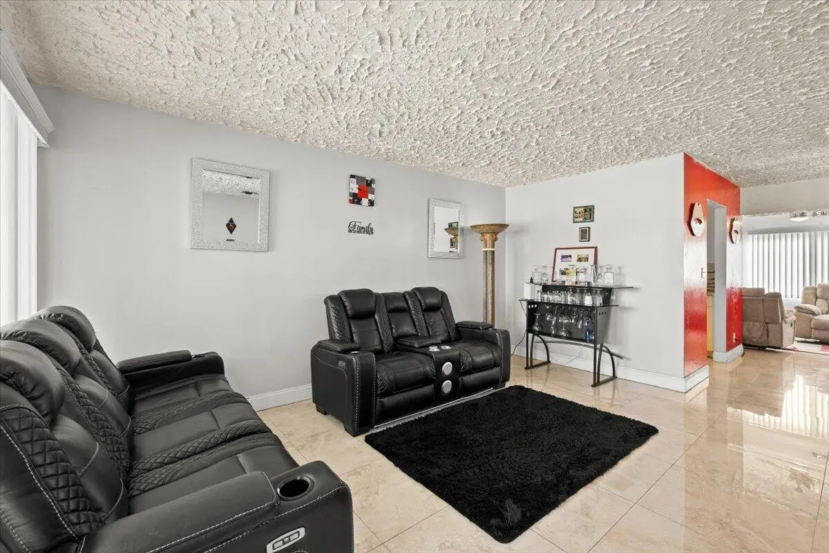 06-424A3882 at 508 NE 2ND Terrace, Deerfield Beach
